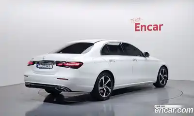 Mercedes-Benz E-Class 2021 2.0 Автомат в Москве № 194508, миниатюра 9