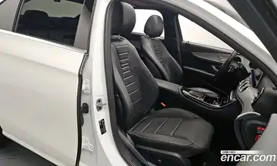 Mercedes-Benz E-Class 2021 2.0 Автомат в Москве № 194508, миниатюра 10