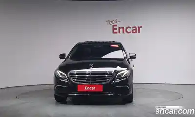 Mercedes-Benz E-Class 2020 2.0 Автомат в Москве № 195103, миниатюра 2