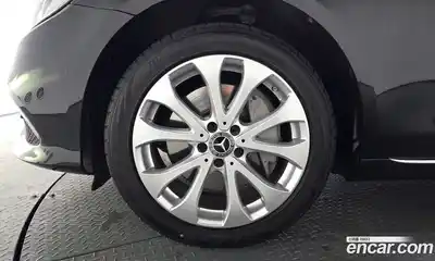 Mercedes-Benz E-Class 2020 2.0 Автомат в Москве № 195103, миниатюра 4