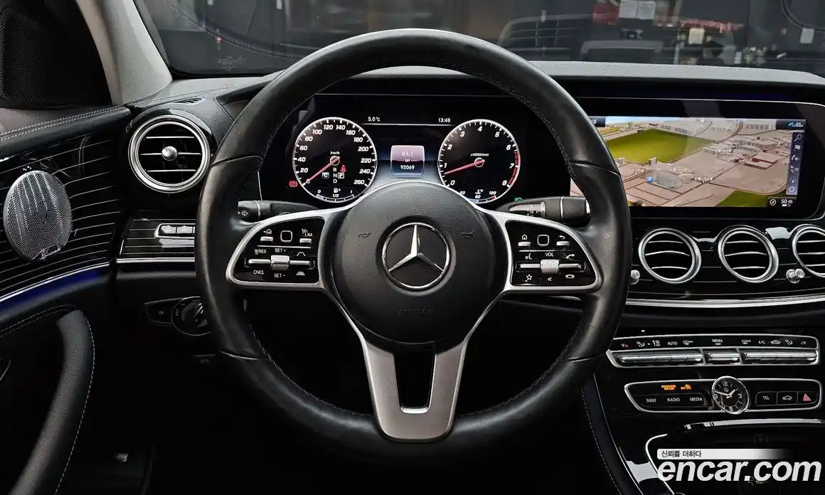 Mercedes-Benz E-Class 2020 3.0 Автомат в Москве № 195501, фото 11