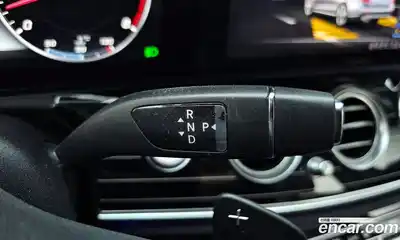 Mercedes-Benz E-Class 2020 3.0 Автомат в Москве № 195501, миниатюра 3