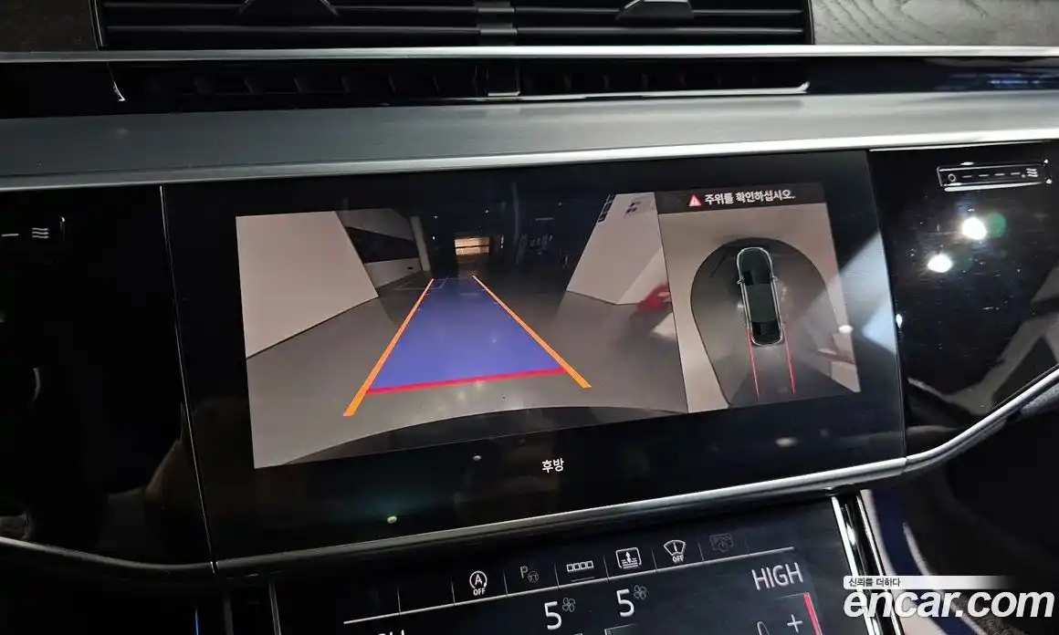 Audi A8 2023 3.0 Автомат в Москве № 196045, фото 17