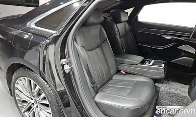 Audi A8 2023 3.0 Автомат в Москве № 196045, миниатюра 3