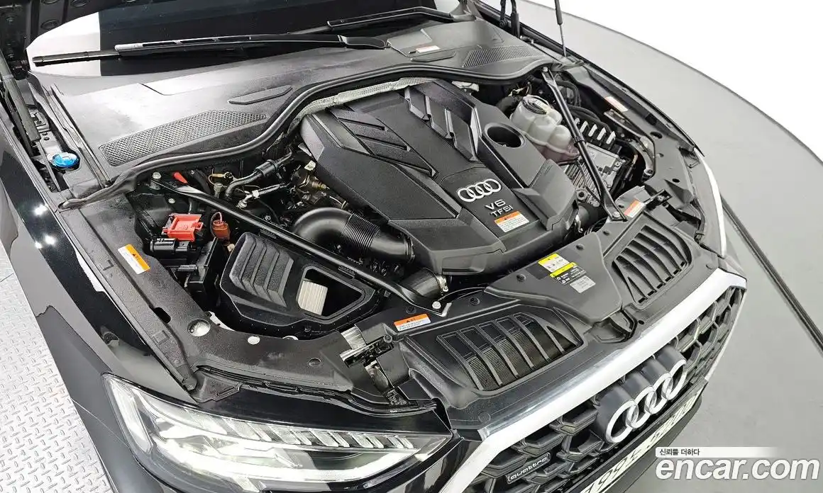 Audi A8 2023 3.0 Автомат в Москве № 196045, фото 4