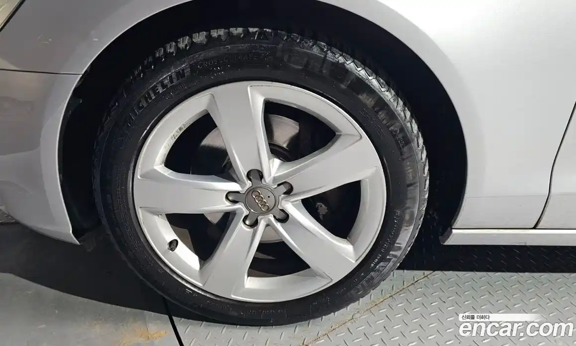 Audi A6 2013 2.0 Автомат в Москве № 196471, фото 5