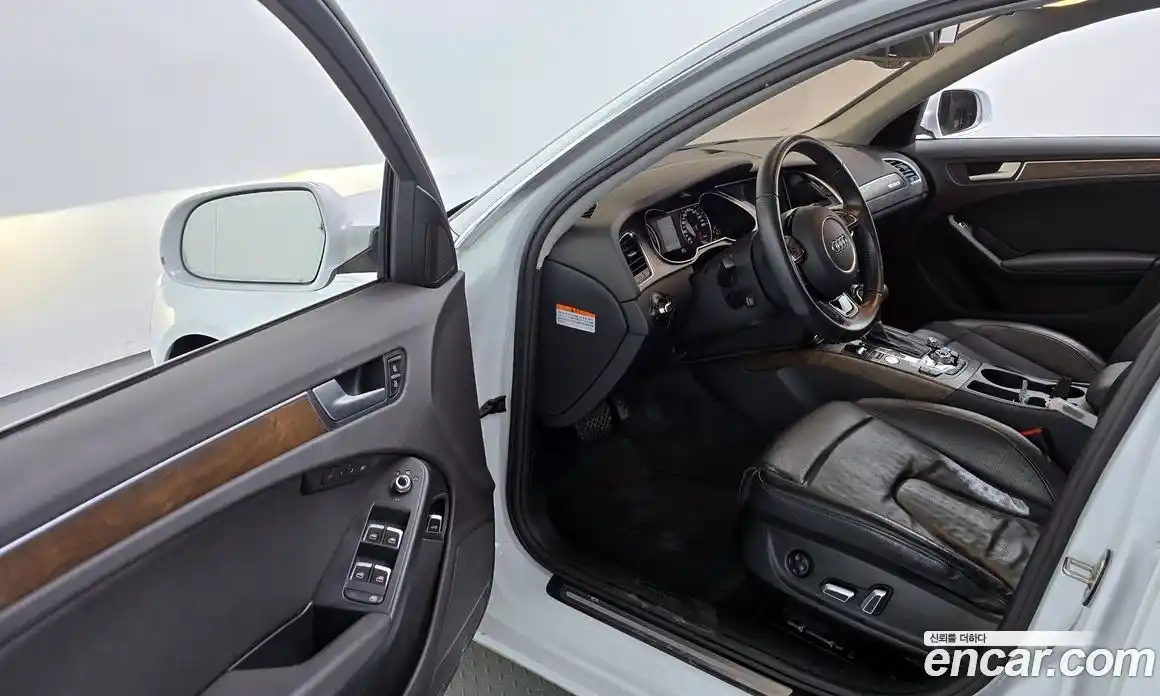 Audi A4 2015 2.0 Автомат в Москве № 196577, фото 14