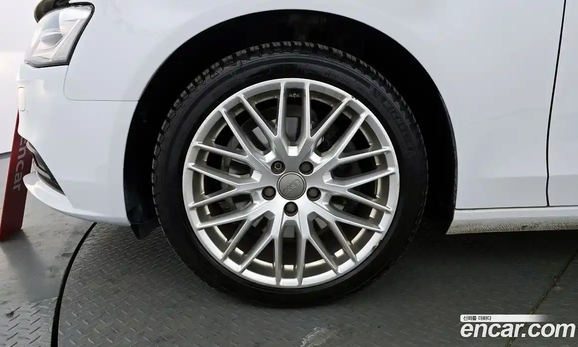 Audi A4 2015 2.0 Автомат в Москве № 196577, фото 16