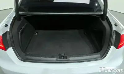 Audi A4 2015 2.0 Автомат в Москве № 196577, миниатюра 5