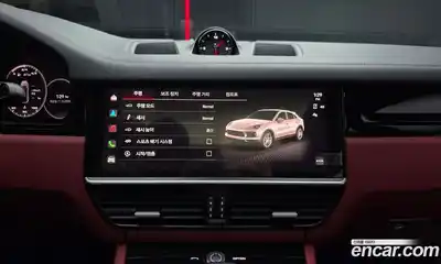 Porsche Cayenne 2022 3.0 Автомат в Москве № 197249, миниатюра 12