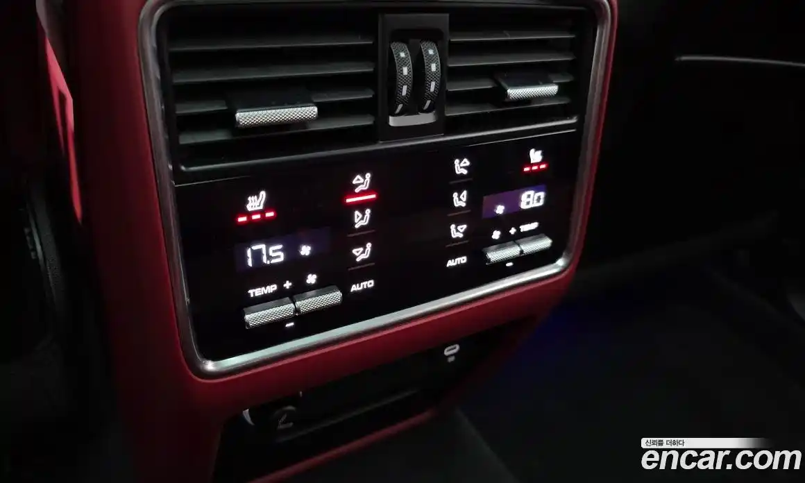 Porsche Cayenne 2022 3.0 Автомат в Москве № 197249, фото 16