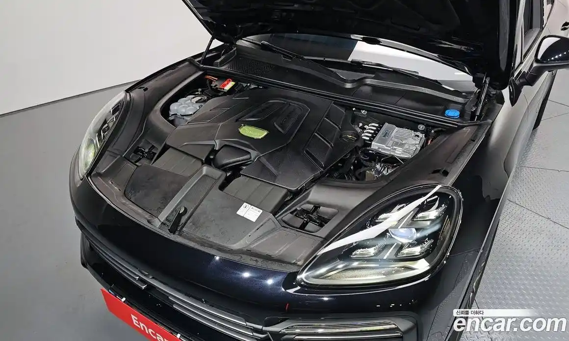 Porsche Cayenne 2022 3.0 Автомат в Москве № 197249, фото 20