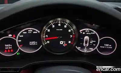 Porsche Cayenne 2022 3.0 Автомат в Москве № 197249, миниатюра 10