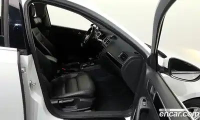 Volkswagen Jetta 2015 2.0 Автомат в Москве № 199136, миниатюра 4