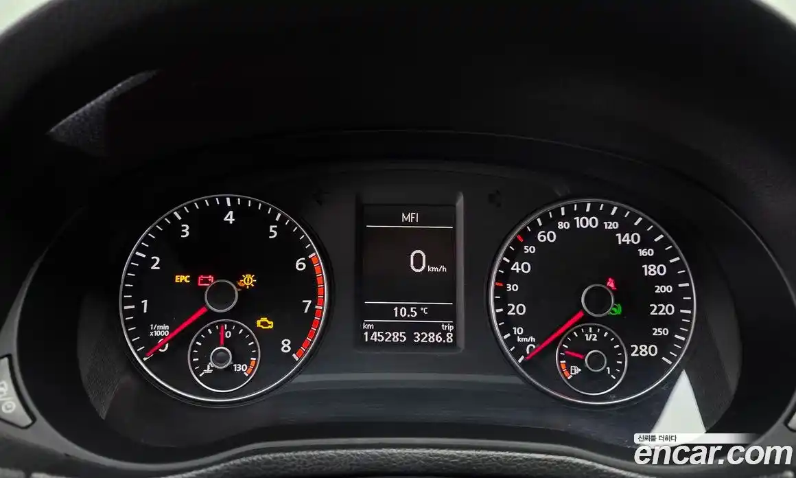 Volkswagen Passat 2014 2.5 Автомат в Москве № 199183, фото 5