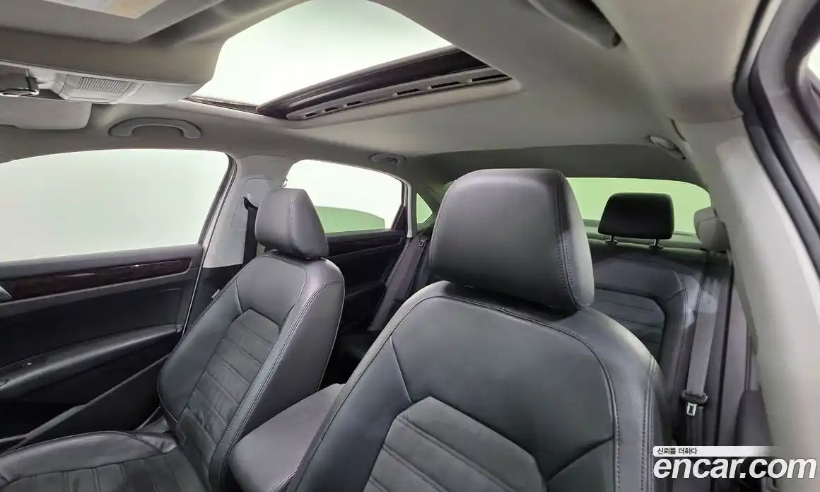 Volkswagen Passat 2014 2.5 Автомат в Москве № 199183, фото 9