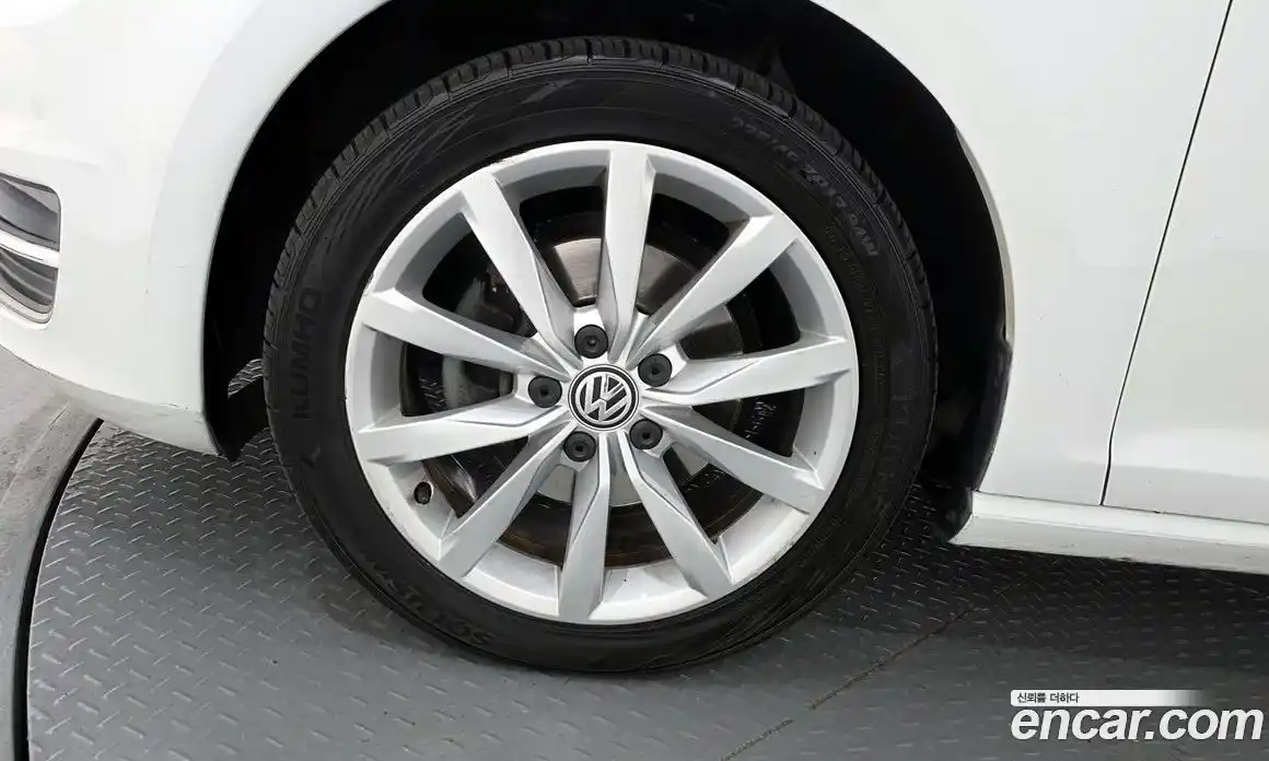 Volkswagen Golf 2016 2.0 Автомат в Москве № 199194, фото 18