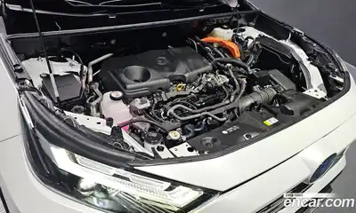 Toyota RAV4 2024 2.5 Автомат в Москве № 199570, миниатюра 5