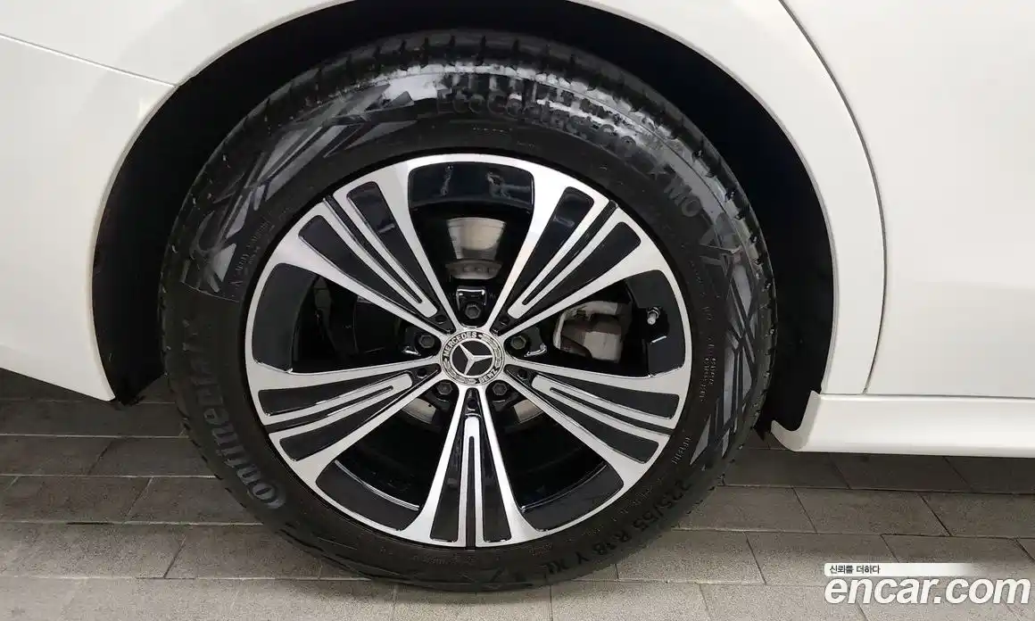 Mercedes-Benz E-Class 2025 2.0 Автомат в Москве № 200578, фото 19