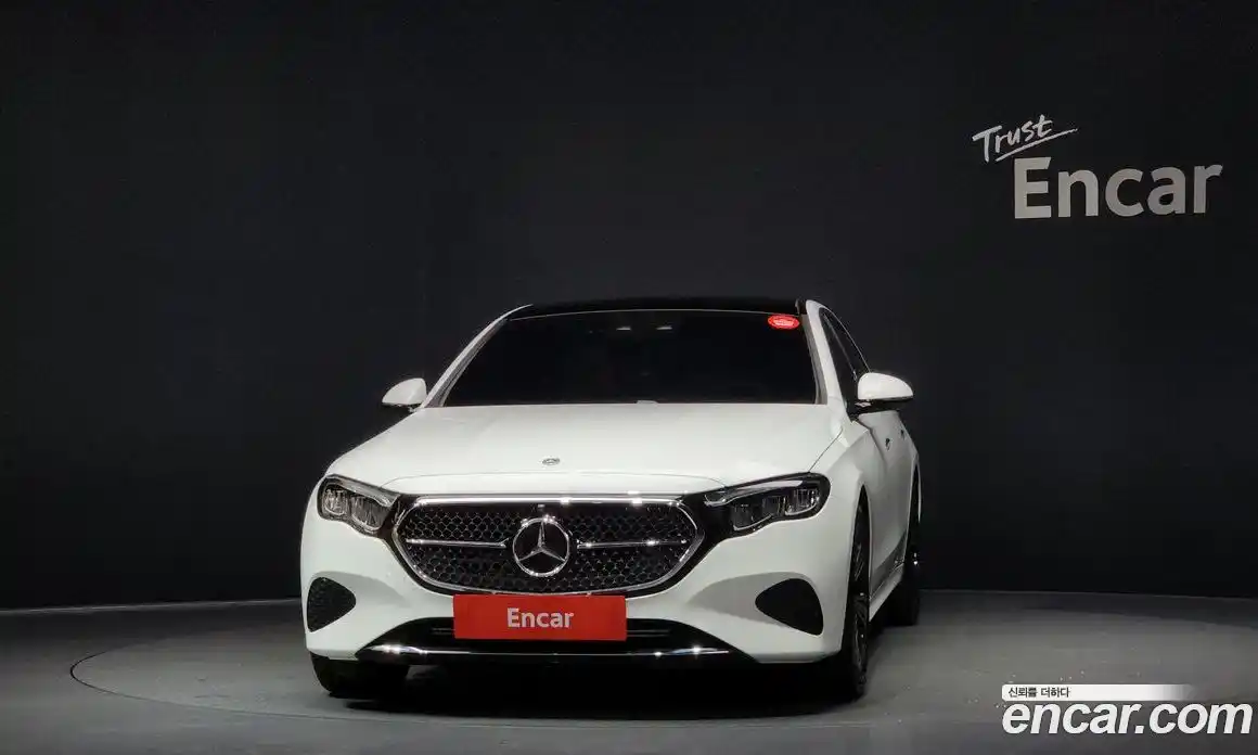 Mercedes-Benz E-Class 2025 2.0 Автомат в Москве № 200578, фото 3