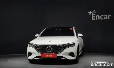 Mercedes-Benz E-Class 2025 2.0 Автомат в Москве № 200578, миниатюра 3