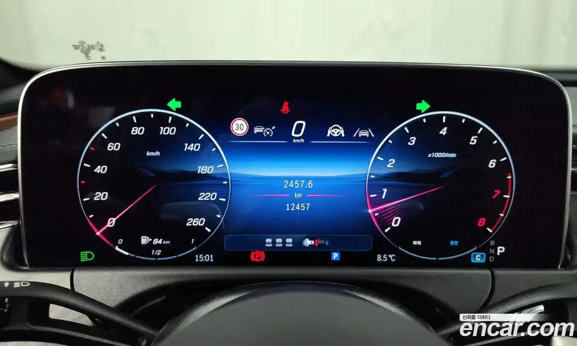 Mercedes-Benz E-Class 2025 2.0 Автомат в Москве № 200578, фото 9