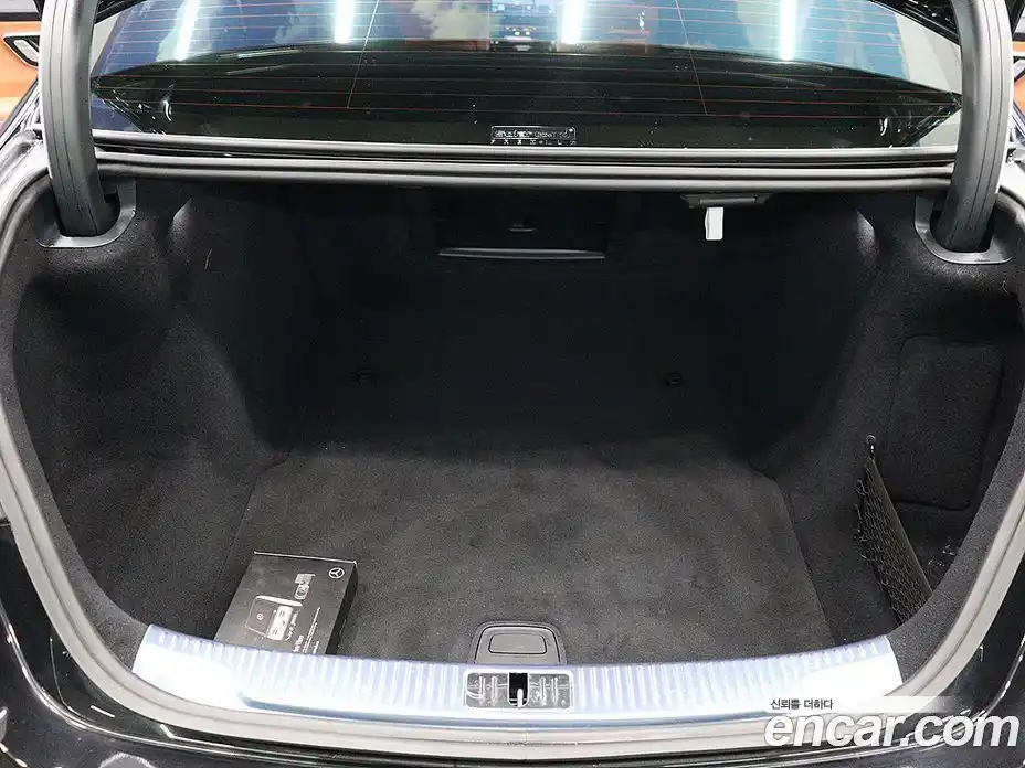 Mercedes-Benz S-Class 2023 3.0 Автомат в Москве № 202000, фото 15