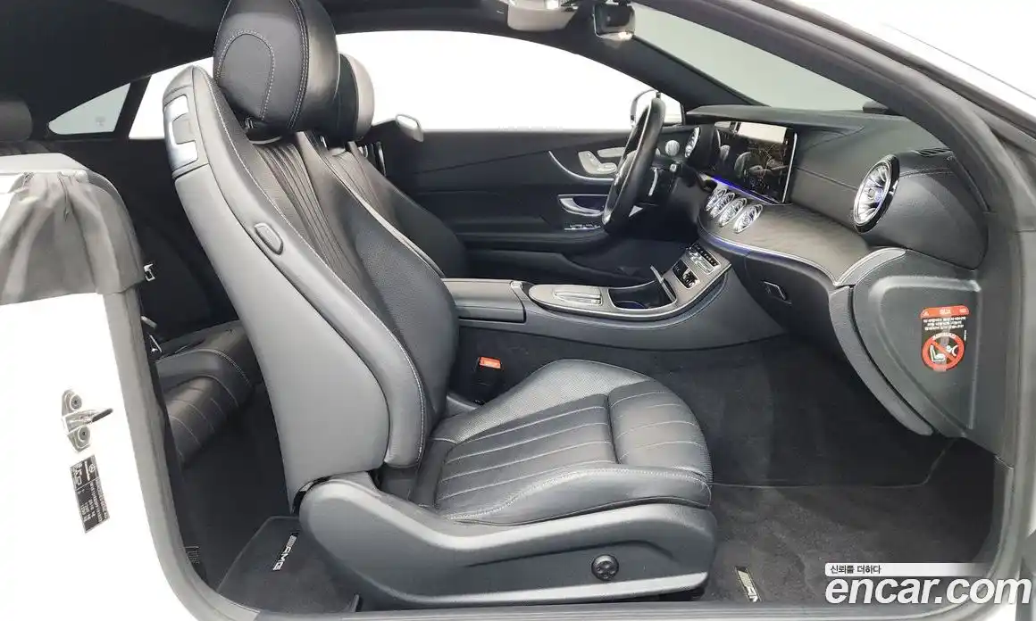 Mercedes-Benz E-Class 2023 2.0 Автомат в Москве № 205409, фото 11