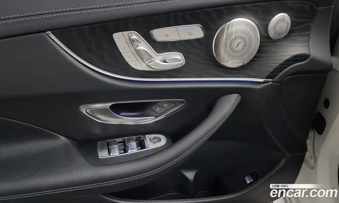 Mercedes-Benz E-Class 2023 2.0 Автомат в Москве № 205409, фото 14