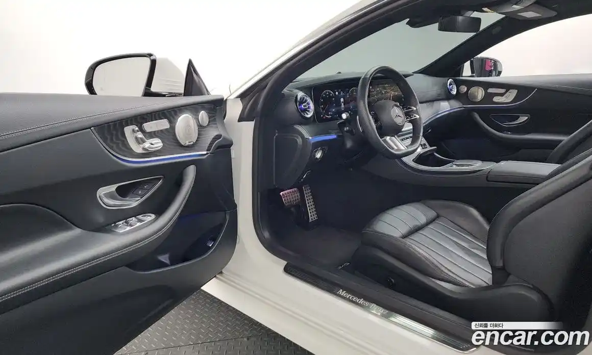 Mercedes-Benz E-Class 2023 2.0 Автомат в Москве № 205409, фото 10