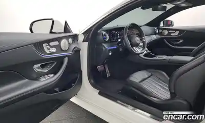 Mercedes-Benz E-Class 2023 2.0 Автомат в Москве № 205409, миниатюра 10