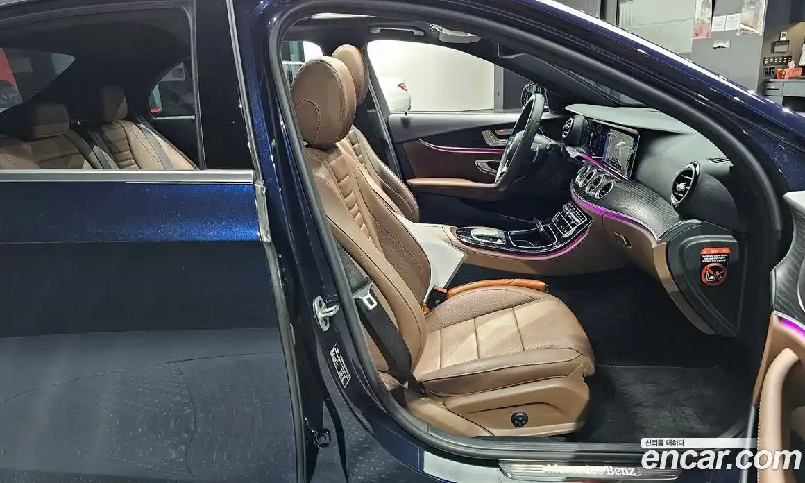 Mercedes-Benz E-Class 2023 2.0 Автомат в Москве № 206562, фото 17