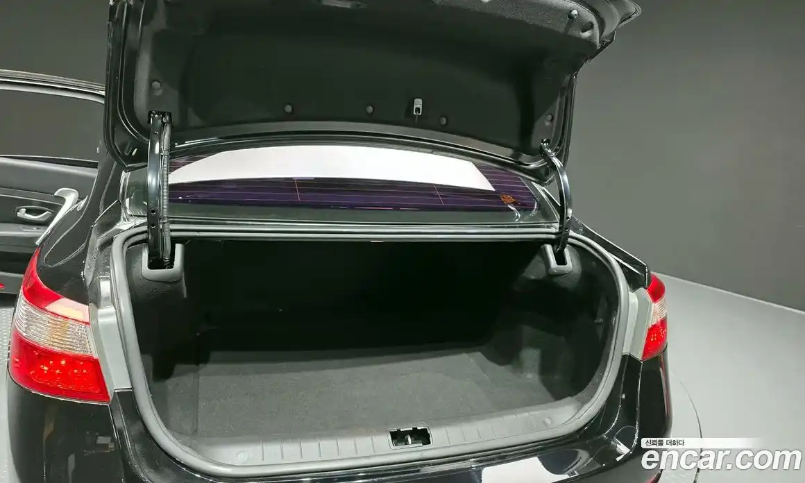 Renault SM5 2014 2.0 Автомат в Москве № 207658, фото 19