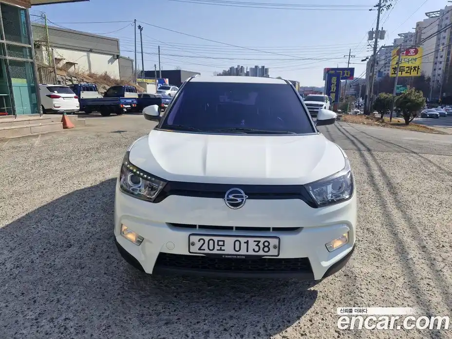 SsangYong TIBOLI 2016 1.6 Автомат в Москве № 208560, фото 2