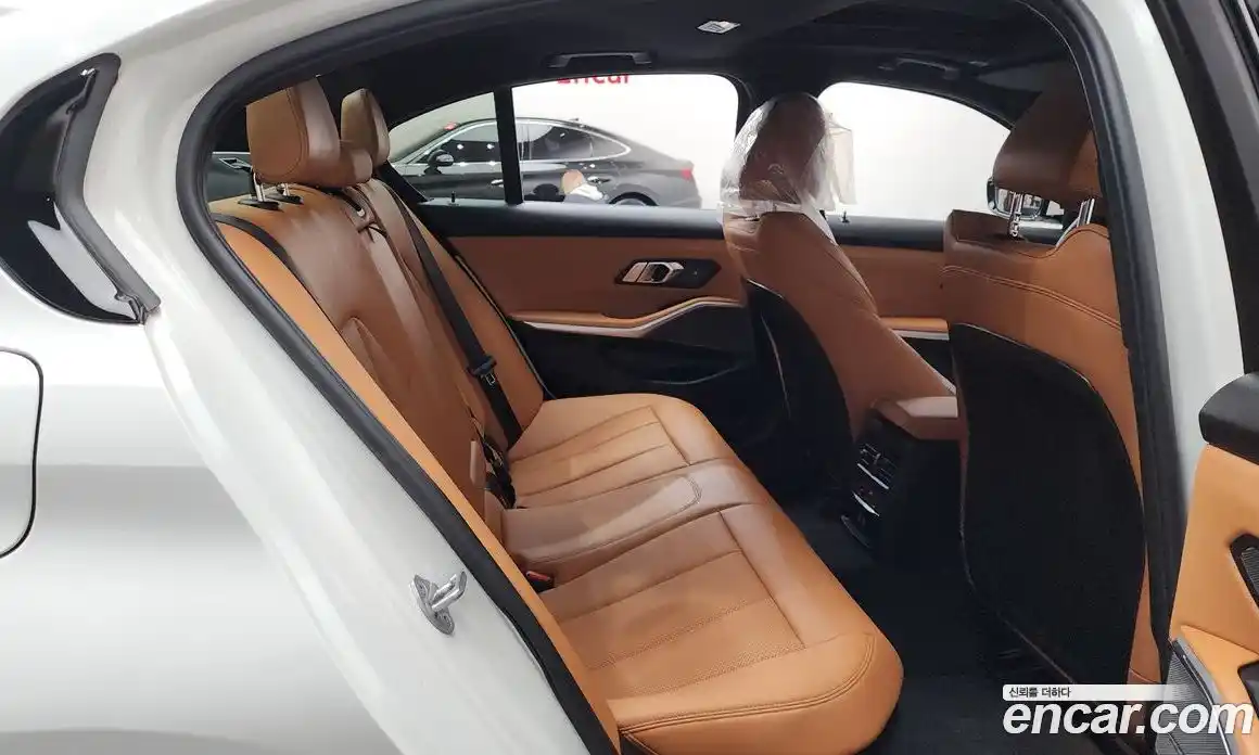 BMW 3-Series 2024 2.0 Автомат в Москве № 210453, фото 17