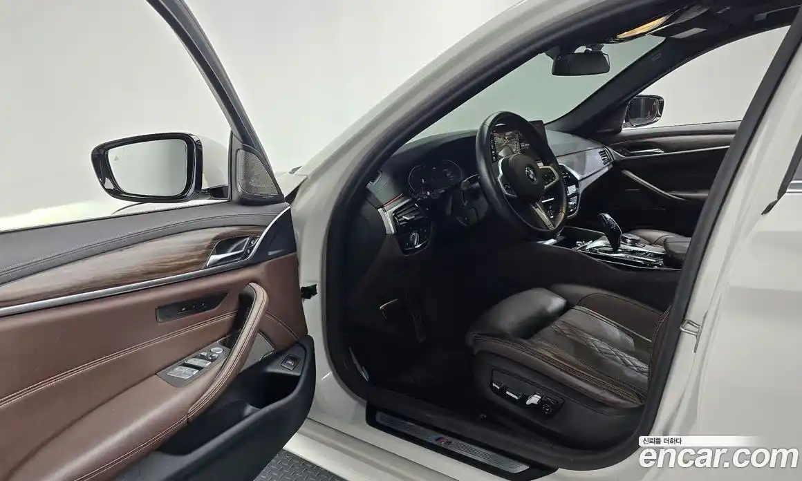 BMW 5-Series 2021 2.0 Автомат в Москве № 210946, фото 13