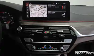 BMW 5-Series 2021 2.0 Автомат в Москве № 210946, миниатюра 3