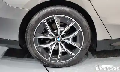 BMW 5-Series 2025 2.0 Автомат в Москве № 211065, миниатюра 5