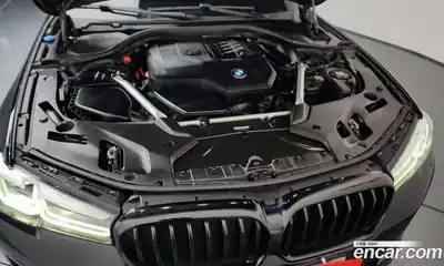 BMW 5-Series 2022 2.0 Автомат в Москве № 211349, миниатюра 3