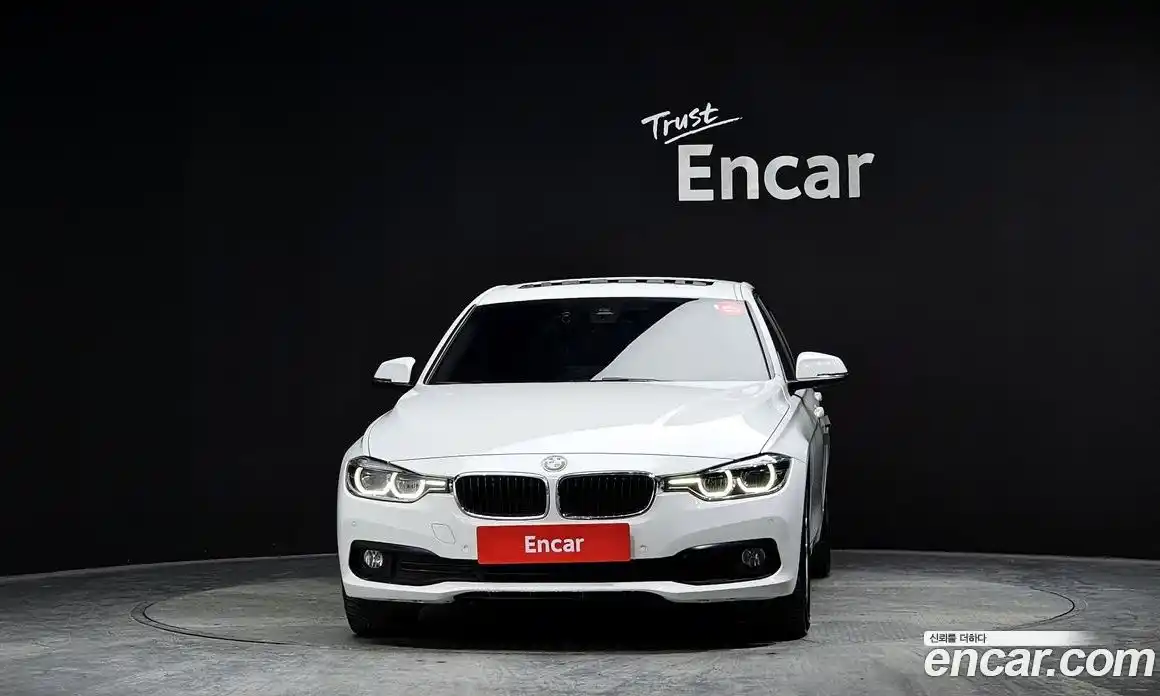 BMW 3-Series 2016 2.0 Автомат в Москве № 211632, фото 11