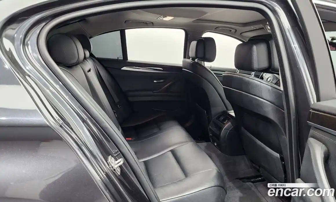 BMW 5-Series 2012 2.0 Автомат в Москве № 211778, фото 12