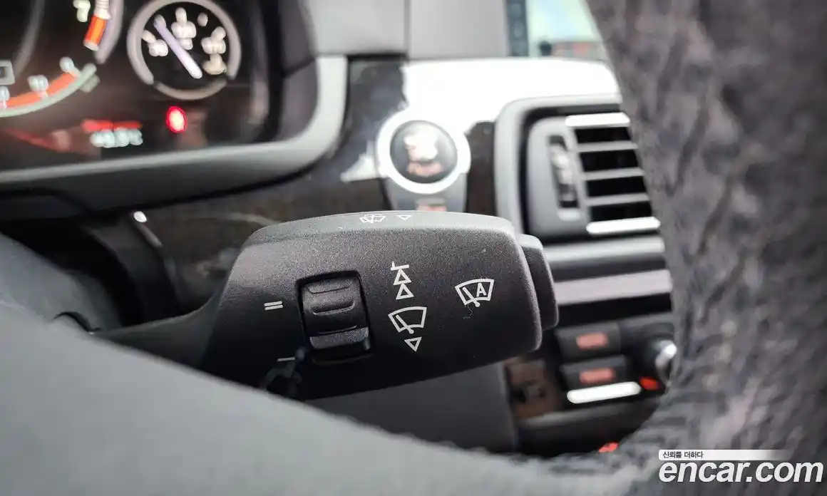 BMW 5-Series 2012 2.0 Автомат в Москве № 211778, фото 14