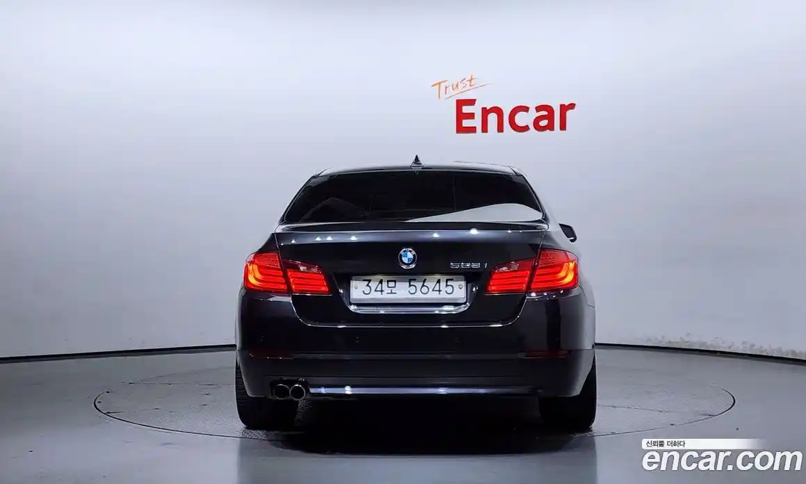 BMW 5-Series 2012 2.0 Автомат в Москве № 211778, фото 4
