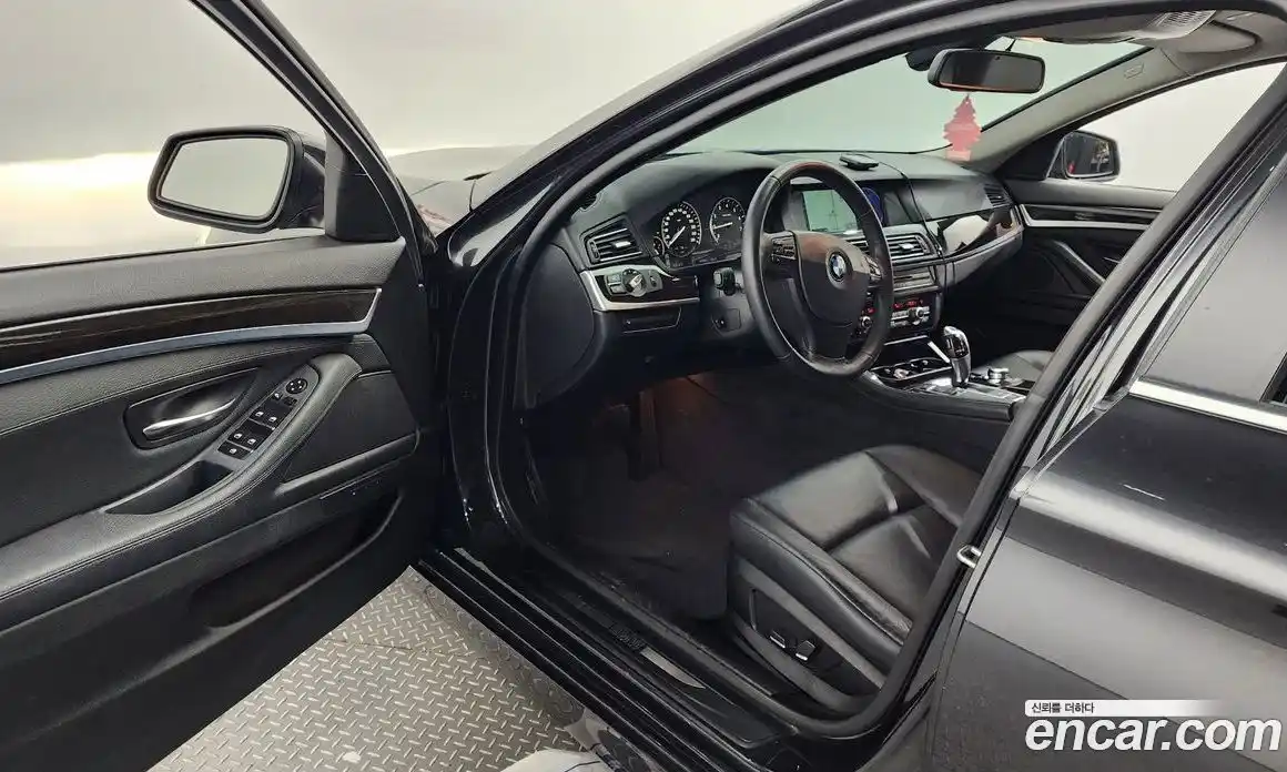 BMW 5-Series 2012 2.0 Автомат в Москве № 211778, фото 10