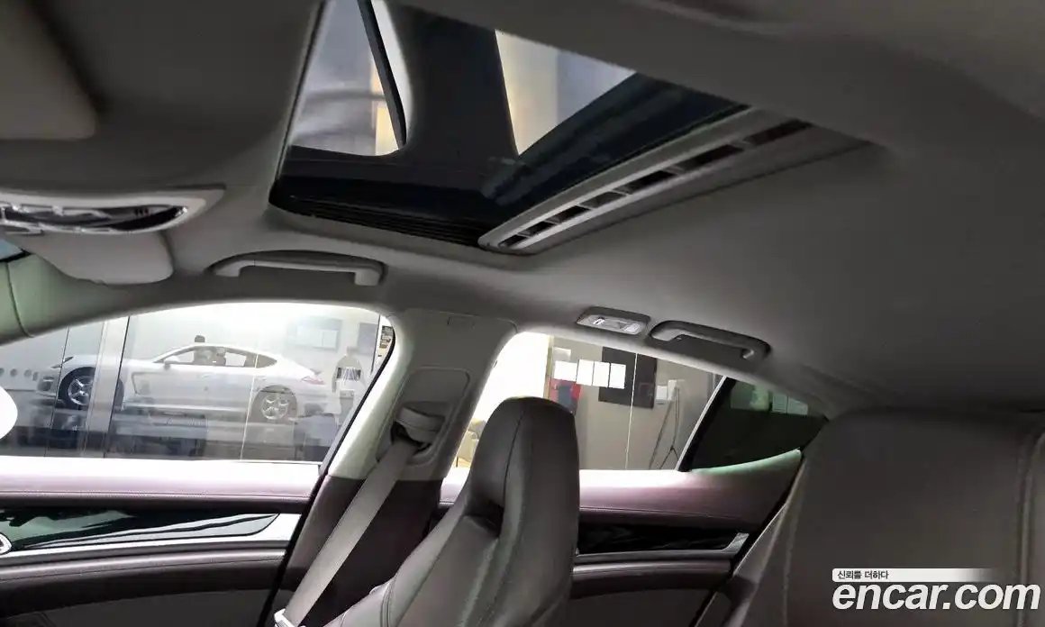 Porsche Panamera 2012 3.0 Автомат в Москве № 211927, фото 19