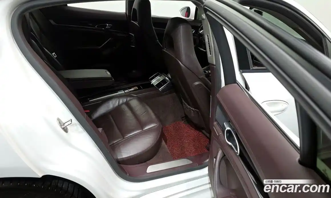 Porsche Panamera 2012 3.0 Автомат в Москве № 211927, фото 3