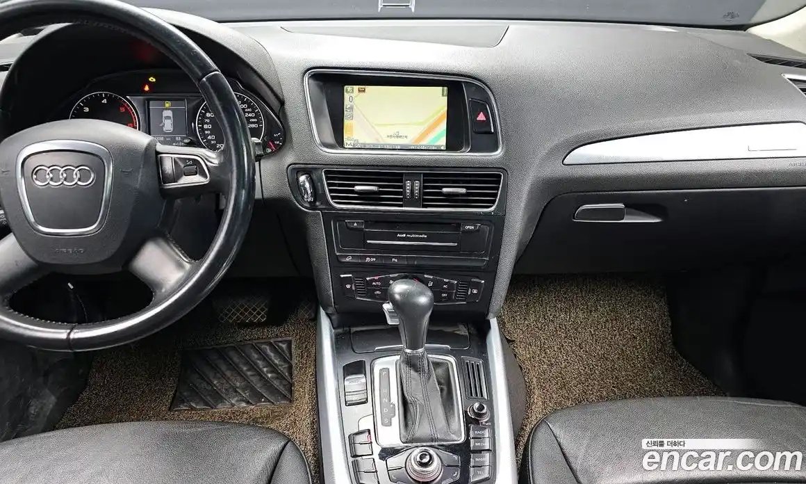 Audi Q5 2012 2.0 Автомат в Москве № 212686, фото 18