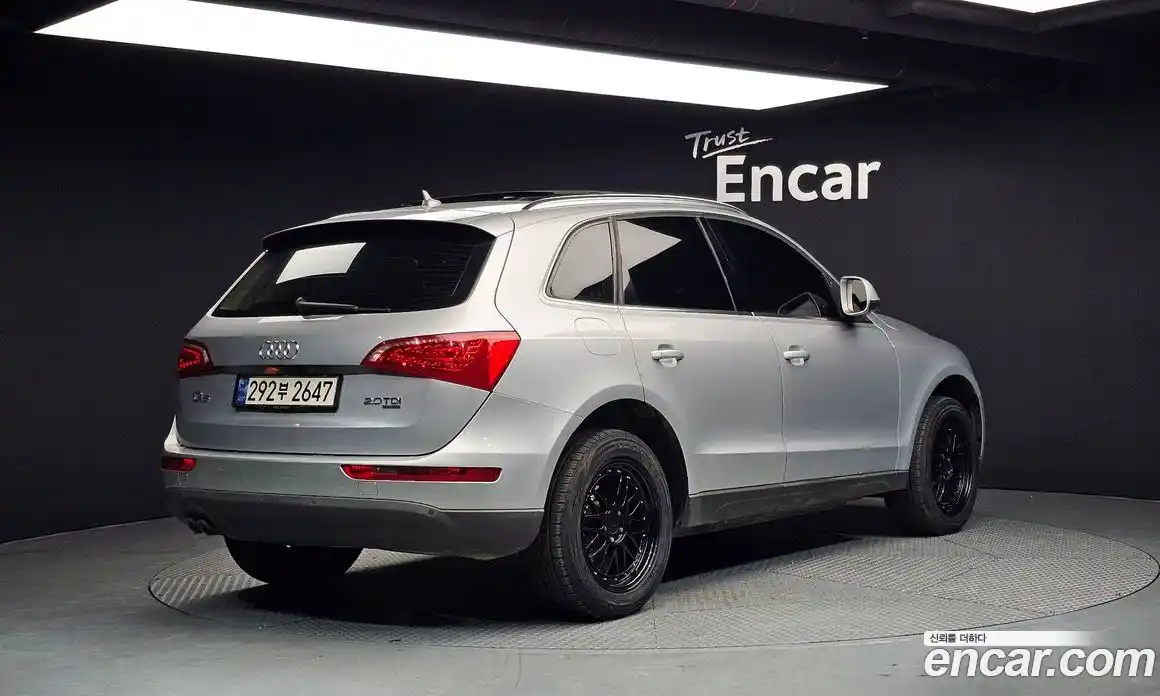 Audi Q5 2012 2.0 Автомат в Москве № 212686, фото 4