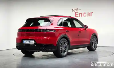 Porsche Cayenne, 2025