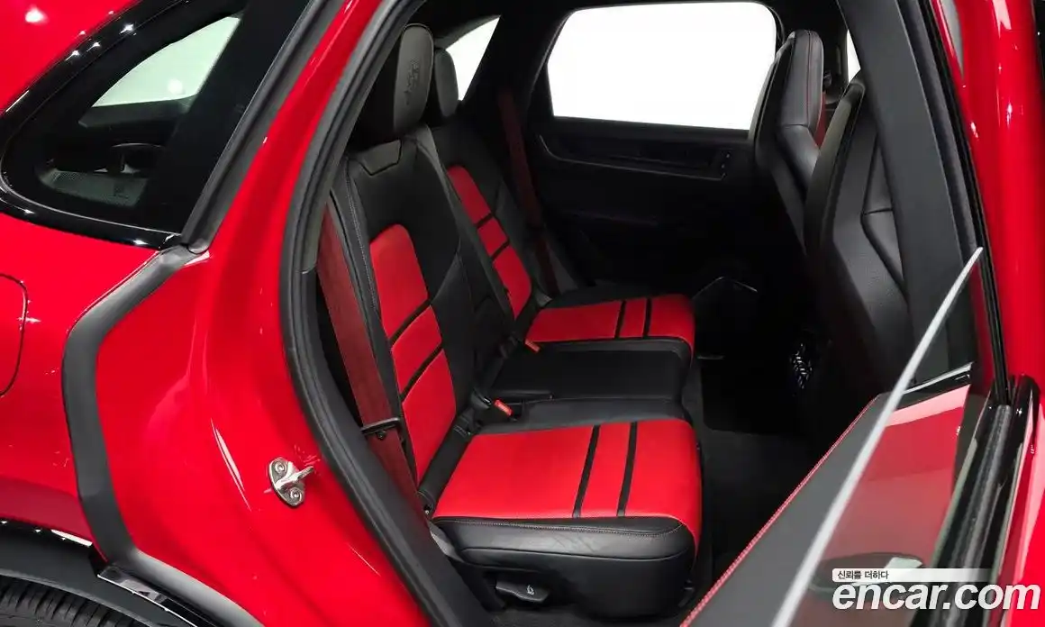 Porsche Cayenne 2025 4.0 Автомат в Москве № 213061, фото 20